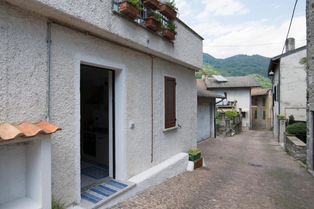 ג'רה לאריו Casa Vacanze Linda מראה חיצוני תמונה