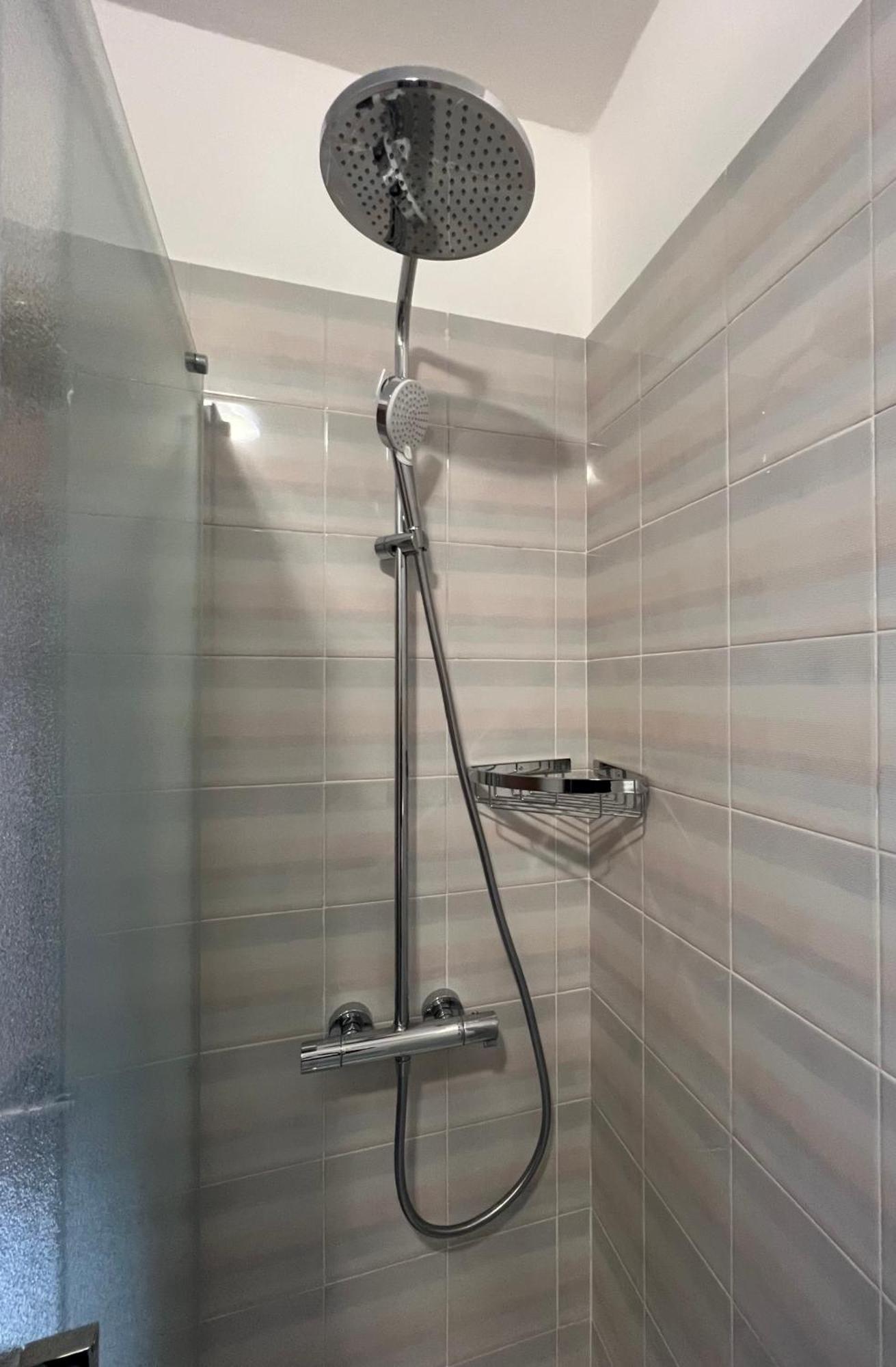 ג'רה לאריו Casa Vacanze Linda מראה חיצוני תמונה